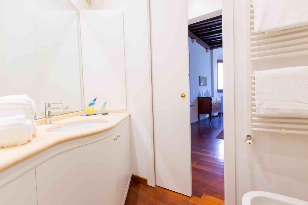 The Arch Historic Accommodation Venesia Bagian luar foto