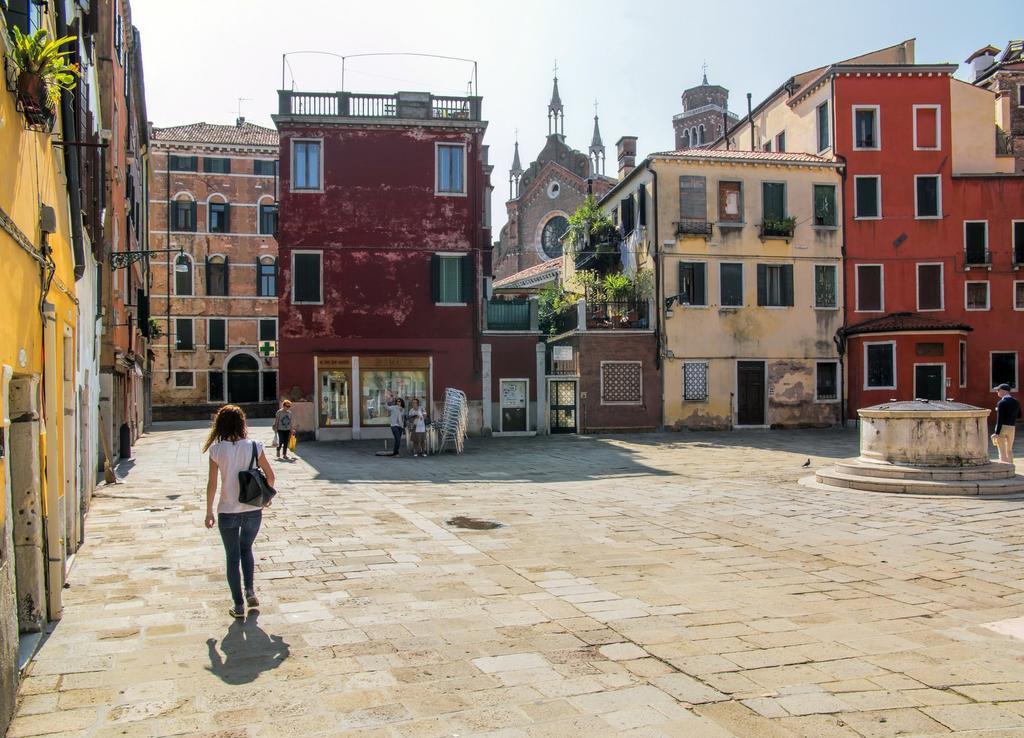 The Arch Historic Accommodation Venesia Bagian luar foto