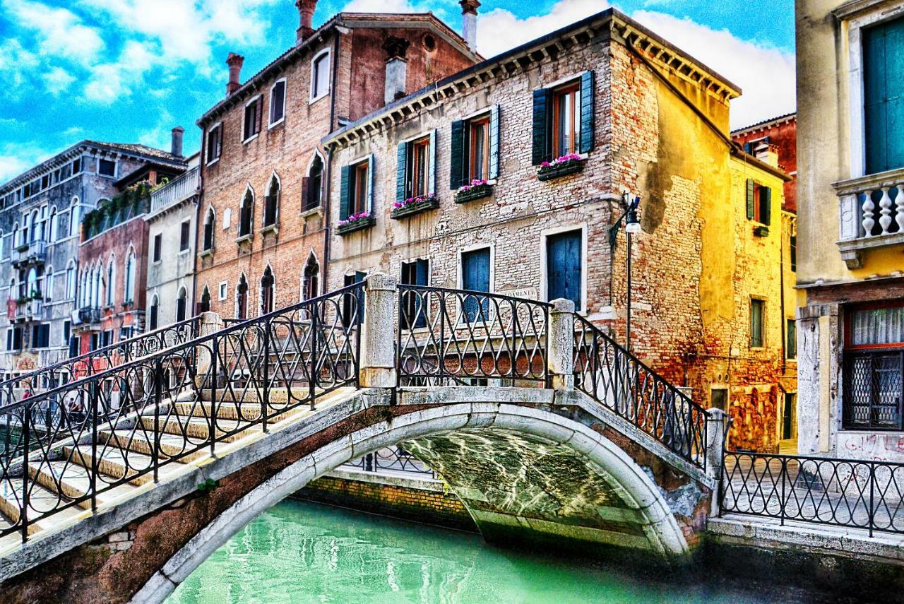 The Arch Historic Accommodation Venesia Bagian luar foto
