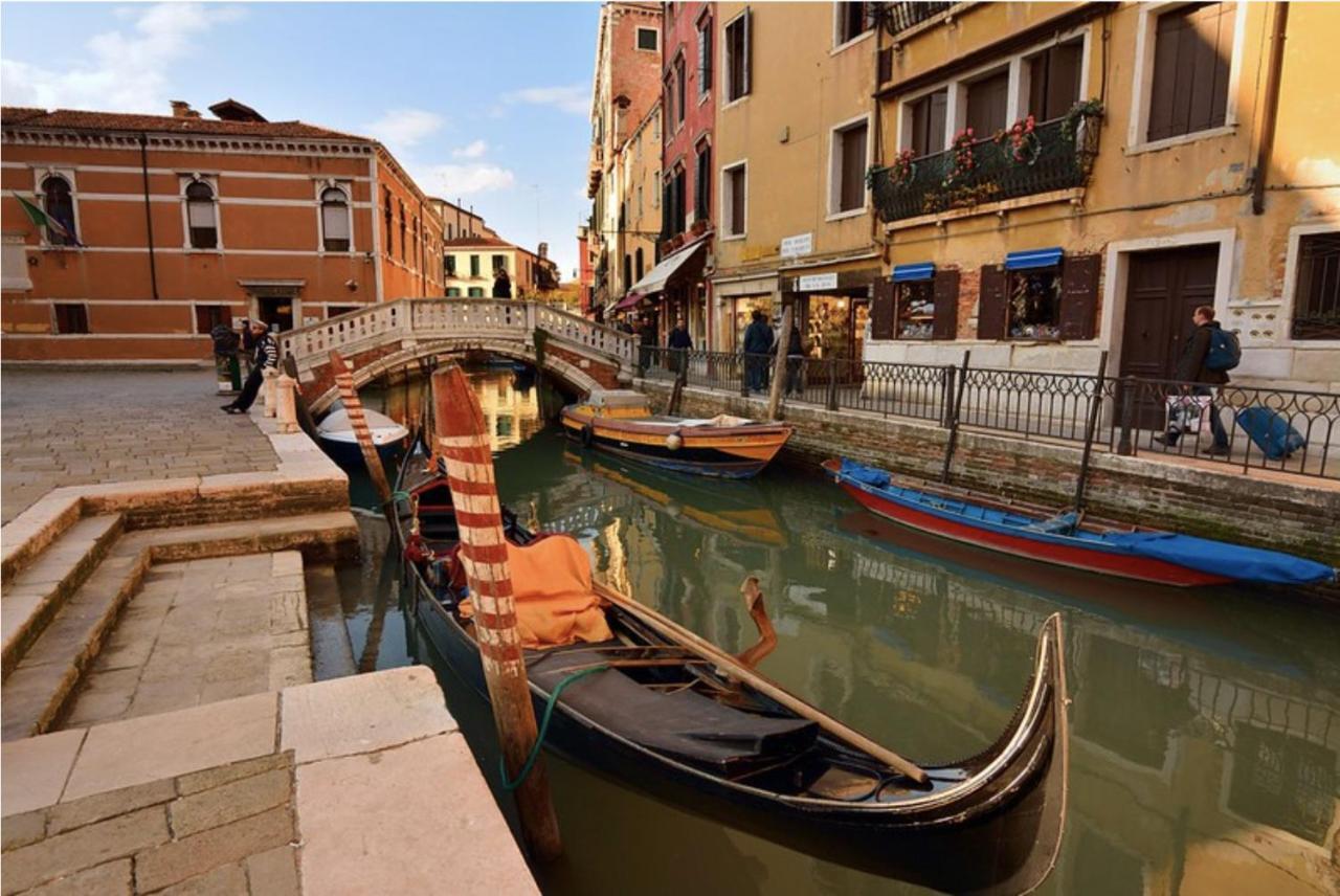 The Arch Historic Accommodation Venesia Bagian luar foto